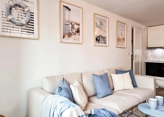 Villa Visit Baltic - Blue Marine *